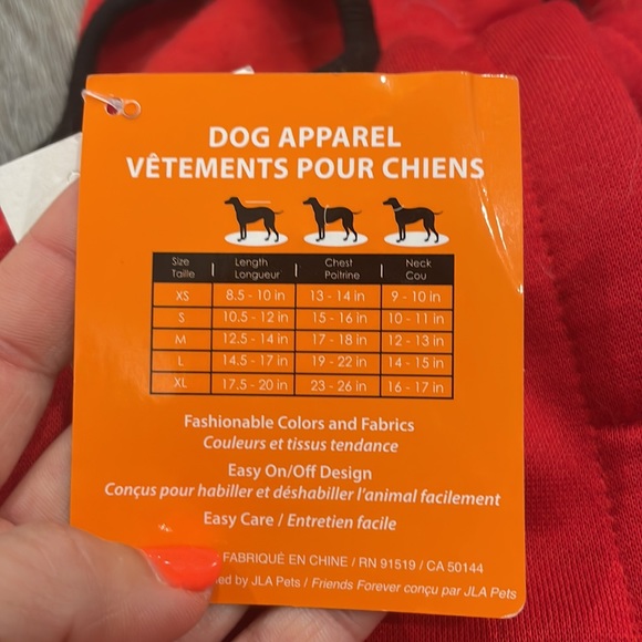 BNWT devil costume for Dogs - Picture 3 of 4